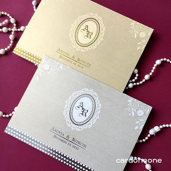 การ์ดแต่งงานน่ารัก การ์ดสองพับ ขนาด6x6 นิ้ว