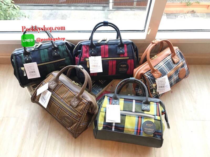 Anello check pattern mini 2 way Boston คอลเลคชั่นใหม่ล่าสุด!!ของรุ่น2way mini boston วัสดุผ้าแคนวาส ลายสก็อต และขอบบนล่างและด้านหลัง ลายสก็อตต้อนรับปลายปีที่ดูมีสีสันชวนหลงใหล รูปแบบและดีไซน์ยังคงใช้งานได้ดีเหมือนเดิม ราคาสุดคุ้มโดนใจห้ามพลาดนะคร้า!!