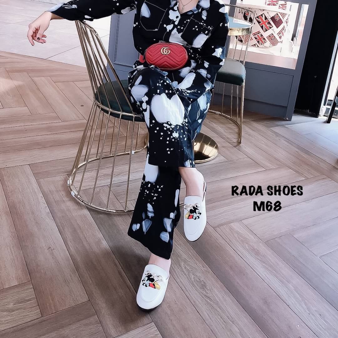 2020 New Shoes ... รองเท้าแตะหัวปิด พร้อมส่งรองเท้า ...รองเท้าแตะหัวปิดปัก มิกกี้เมาส์ ฮอตมาก ฮิตมาก ทรงสวย สุดคะ ชอบสั่งเลย มาไม่เยอะจ้า มีจำนวน จำกัด น้า