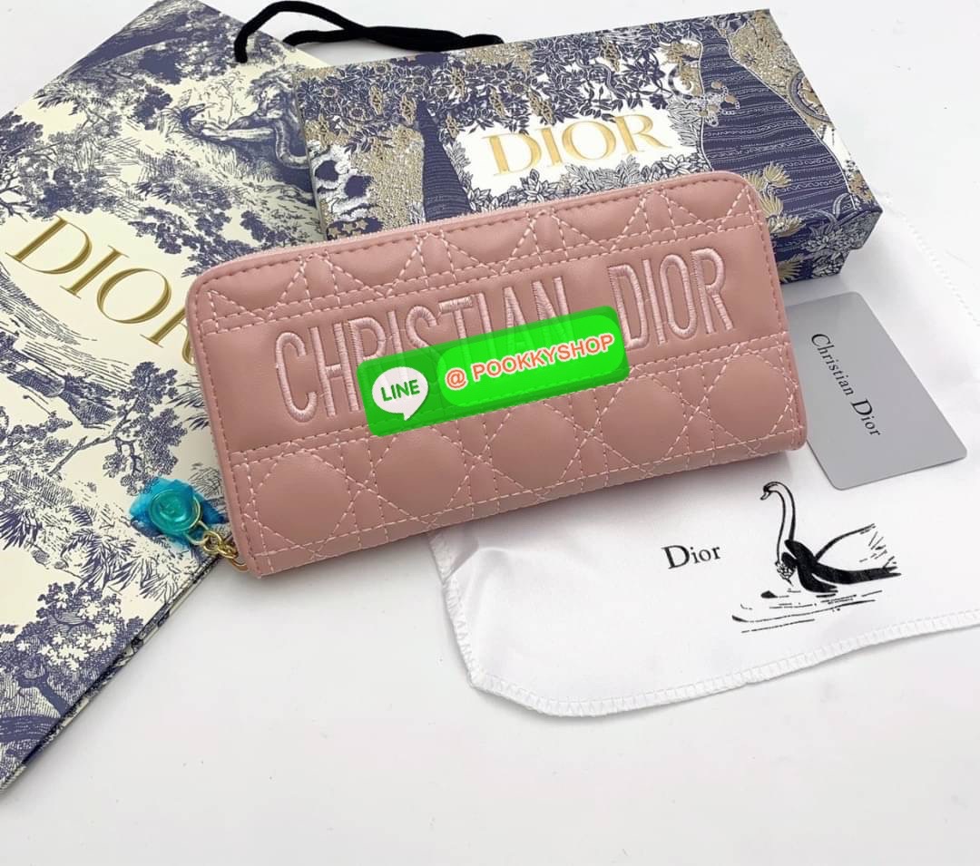 DIOR LONG WALLET 7.5” signature on the front compartments card slots patch pockets zipped pocket