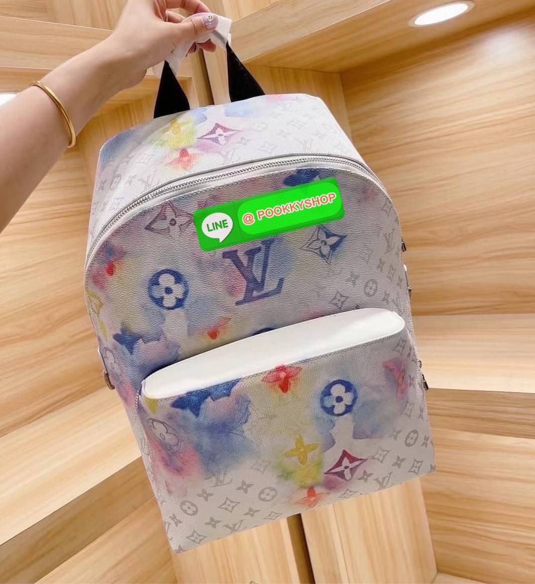 LV DISCOVERY BACKPACK