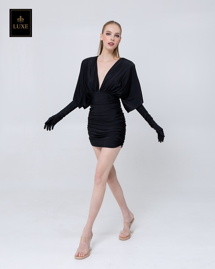 เดรสแฟชั่น เดรสกระโปรงเข้ารูป เสื้อคอวีแขนในตัว มาพร้อมถุงมือยาว