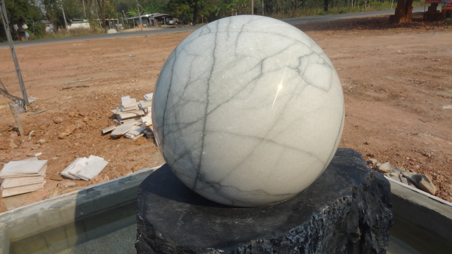 ลูกหมุน ขนาด 50 เซนติเมตร