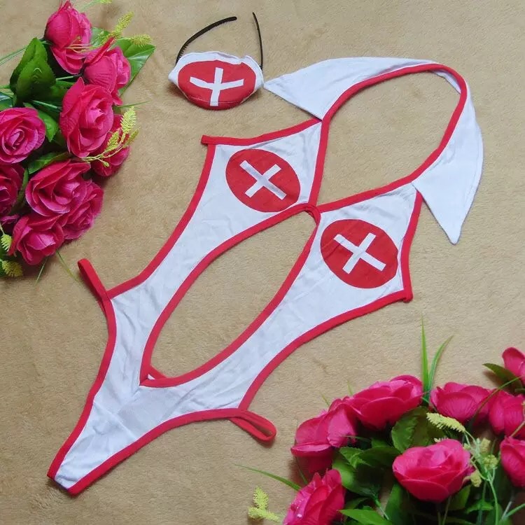 ชุดวันพีซ เซ็กซี่ สีขาว แต่งขอบแดง ปักลายเครื่องหมาย พยาบาล พร้อมที่คาดผม ปักลาย ..เซ็กซี่ สุดๆ ค่า