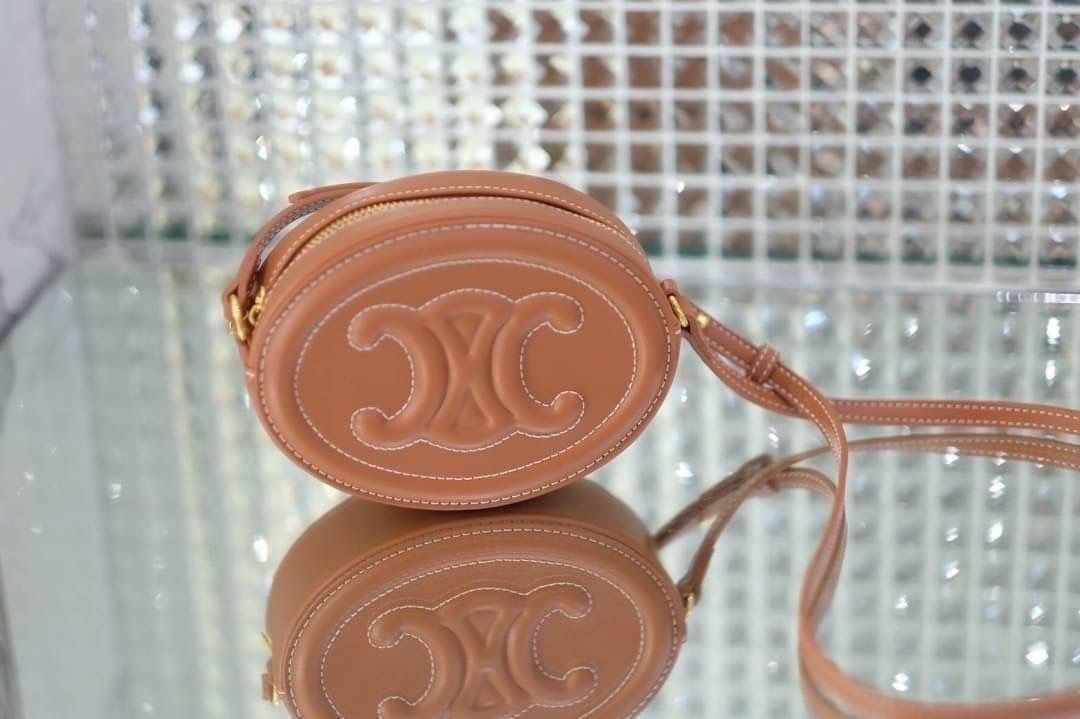 (Megaphone) มาอีกรอบละจร้าาา 💥ซีรีน ชนช๊อป สุดปังอลังการงานสวยงานดีหนังเลิศ โลโก้หนานูนหาที่ติไม่ได้ ได้งานไปแล้วต้องกรี๊ดๆๆ