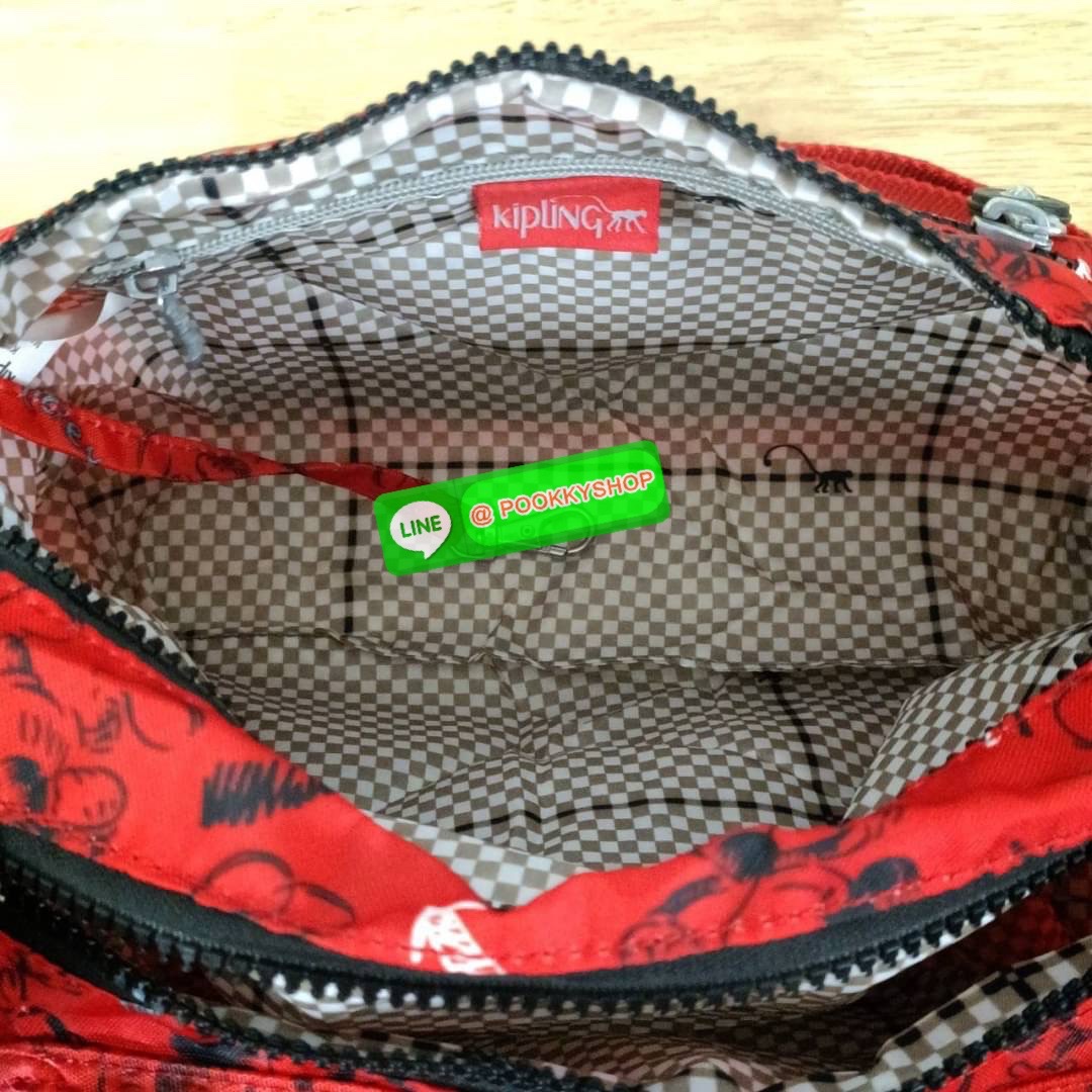 KIPLING RETH CROSSBODY BAG ซับในตาราง วัสดุ Nylon +polyester กระเป๋าสะพายข้างหรือ สะพาย Crossbody ได้ ช่องหน้าเปิด-ปิด ด้วยซิป พร้อมช่องแยกบ่อยด้านข้าง ช่องหลัก 2 ช่อง ด้านในโล่งกว้าง สามารถจุสัมภาระได้เยอะ พร้อมช่องซิปหลัง สายสะพายปรับระดับสั้น-ยาว ได้ f