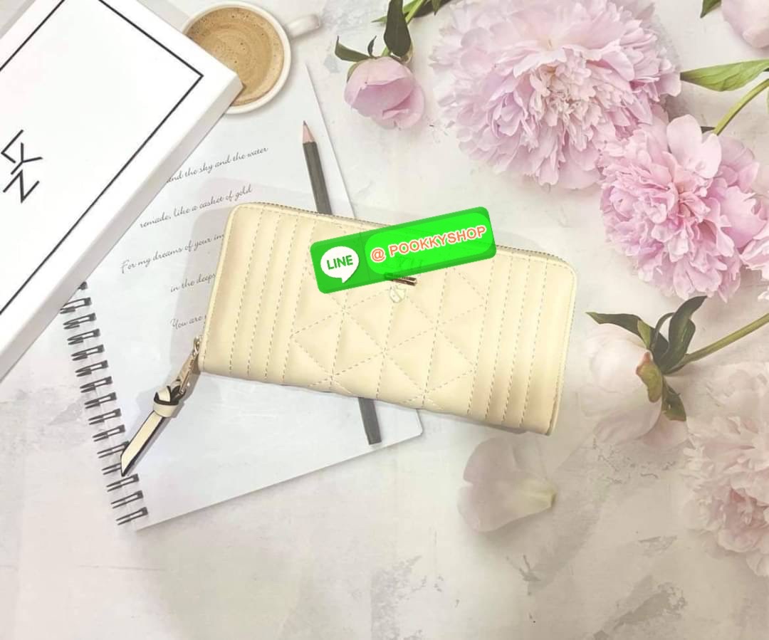 Lyn กระเป๋าสตางค์ใบยาว ใส่แบงค์พันได้ ช่องเสียบบัตรเยอะ