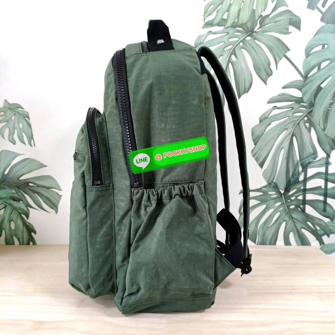 KIPLING Seoul Large 15" Laptop Backpack กระเป๋าเป้สะพายหลัง วัสดุด้านนอก Nylon ซับใน Polyester รุ่นใหม่เหมาะสำหรับเดินทางระยะสั้น จะซื้อใช้เองหรือมอบเป็นของขวัญก็สวยถูกใจผู้รับค่ะ💖