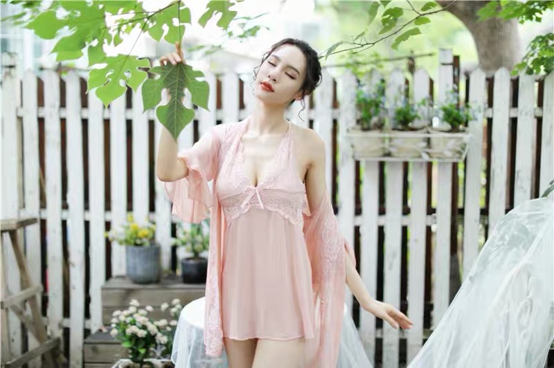 เซ็ทชุดคลุมนอน เซ็ดชุดนอน สายเดี่ยว+ชุดคลุมนอน ซีทรูสีนูทพีช แต่งลูกไม้ สวย หรู งาน เซ็กซี่มากๆคะ สำเนา