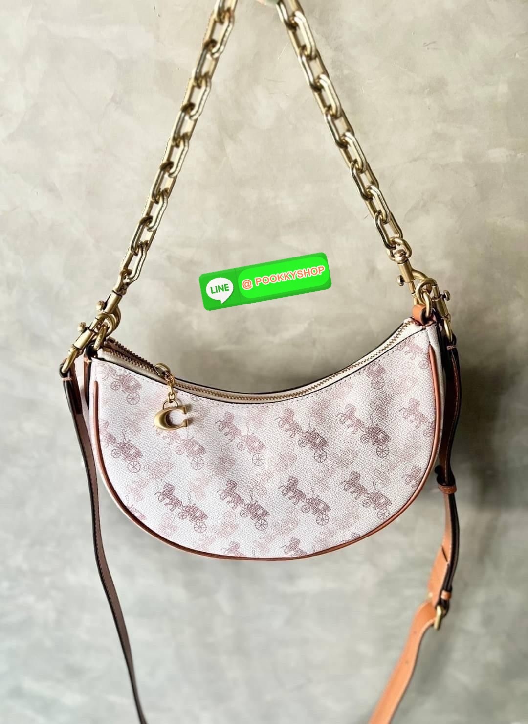 COACH MIRA SHOULDER BAG((CM582//583)) 💌เอาอะไรมาไม่คุ้ม ใบเดียวเอาอยู่ตลอดวันไม่ว่าจะตอนกลางวันหรือใช้ไปปาตีร์กลางคืน! หนังแท้อย่างดี นิ่มสวยคลาสสิคมากๆ