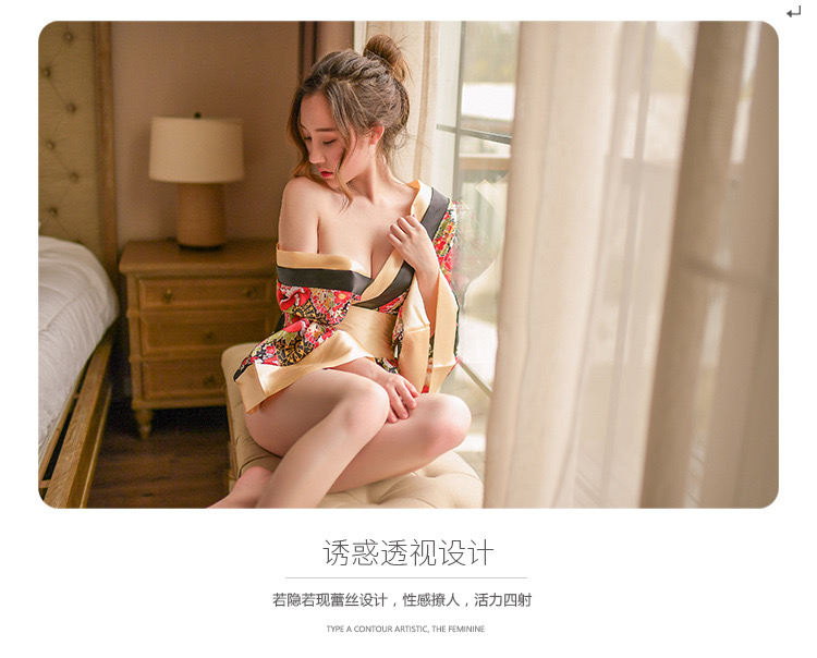 ชุดกิโมโน ซากุระ สีแดง ทอง แต่งสายคาด โบว์สำเร็จรูป สำเนา สำเนา