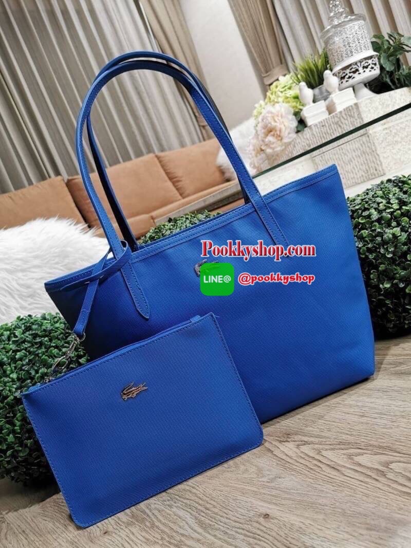 Don't Miss! Best Seller! ซื้อ1ได้ถึง2!! New! & Limited x Disney Holiday Collection Reversible Tote Bag With Clutch คอลเลคชั่นดิสนีย์ทรงTote มาพร้อมใบเล็กเข้าชุดสุดคุ้มสามารถแยกใช้ได้ วัสดุหนัง Saffiano สวยกันน้ำดูแลรักษาง่ายดีไซน์โดดเด่นมีลูก