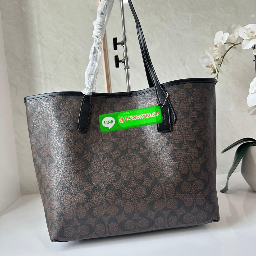 COACH CITY TOTE IN SIGNATURE CANVAS (5696) ðāļāļĢāļ°āđāļāđāļēāļāļĢāļāļāđāļāļāļāļīāđāļāđāļāđāļŦāļāđ āđāļŦāļĄāļēāļ°āļāļąāļāļŠāļēāļ§āđāļŠāļēāļĒāđāļāļāļāļ°āļŠāļąāļĄāļ āļēāļĢāļ°āđāļĒāļāļ° ðāļ§āļąāļŠāļāļļ: āļŦāļāļąāļāđāļāļāļ§āļēāļŠāļāļąāļāļāļāļāļŦāļāļąāļāđāļāđ ðāđāļāļīāļ-āļāļīāļāļāđāļ§āļĒāļāļĢāļ°āļāļļāļĄāđāļāđāļ āļāđāļēāļāđāļāđāļĨāđāļ āđāļŠāđāļāļāļāđāļāđāđāļĒāļāļ° āļĄāļĩāļāđāļāļāļāļīāļ 1 āļāđāļāļ āļŠāļēāļĄāļēāļĢāļāđāļŠāđ iPad āđāļāđāļāļļāļāļĢāļļāđāļ