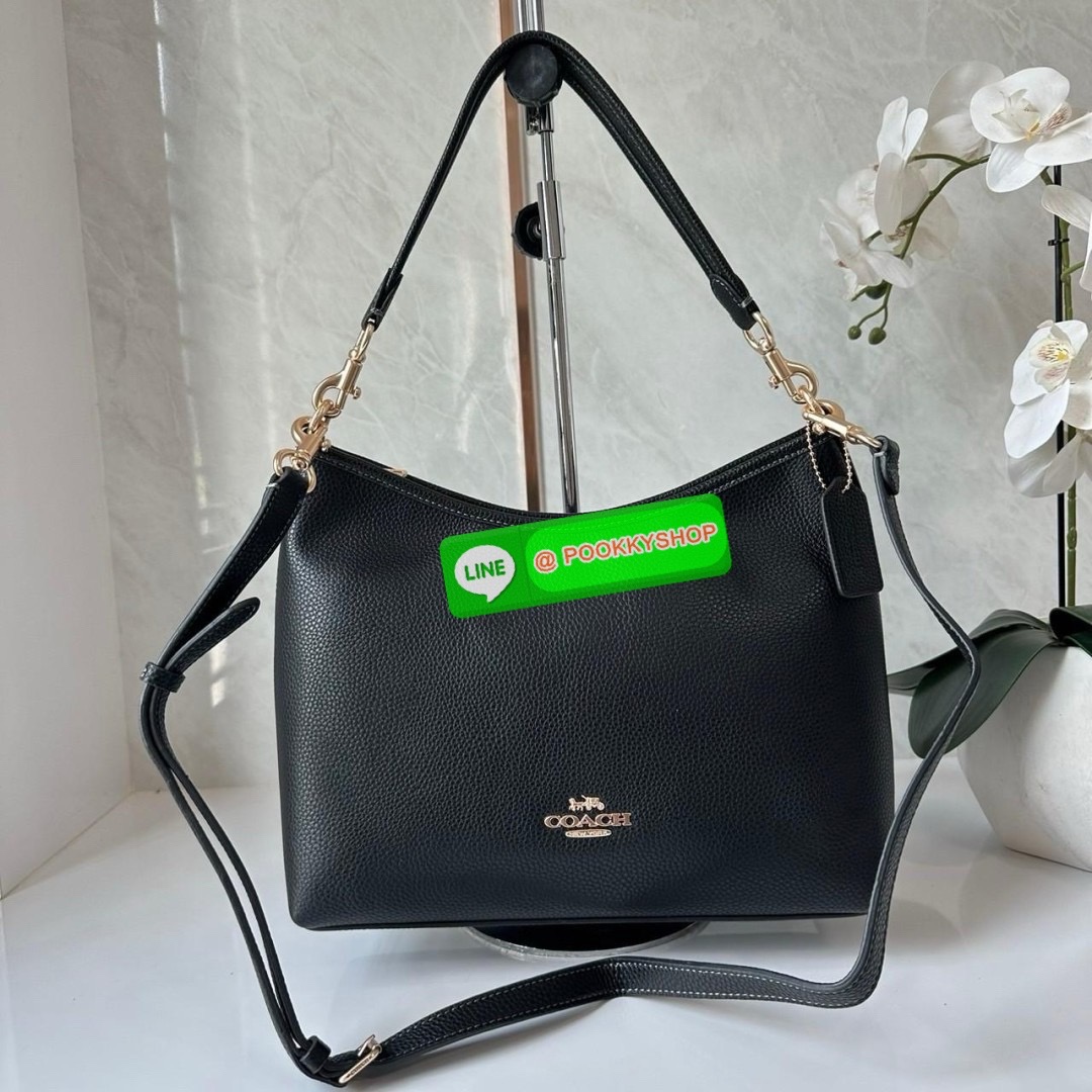 Coach Laurel Shoulder Bag Black CR148 🔖กระเป๋าสะพายข้าง/ไหล่ ทรง hobo สวยทันสมัยไม่มีเอาท์ 🔖วัสดุ : pebble leather 🔖เปิด - ปิด แบบซิปบน ภายในช่องโล่งกว้าง มีช่องรับแยกสองช่องมีซิปหนึ่งช่อง จุของได้เยอะ