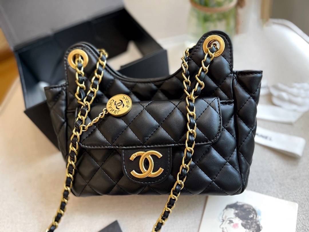 Chanel SMALL TOTE Lambskin