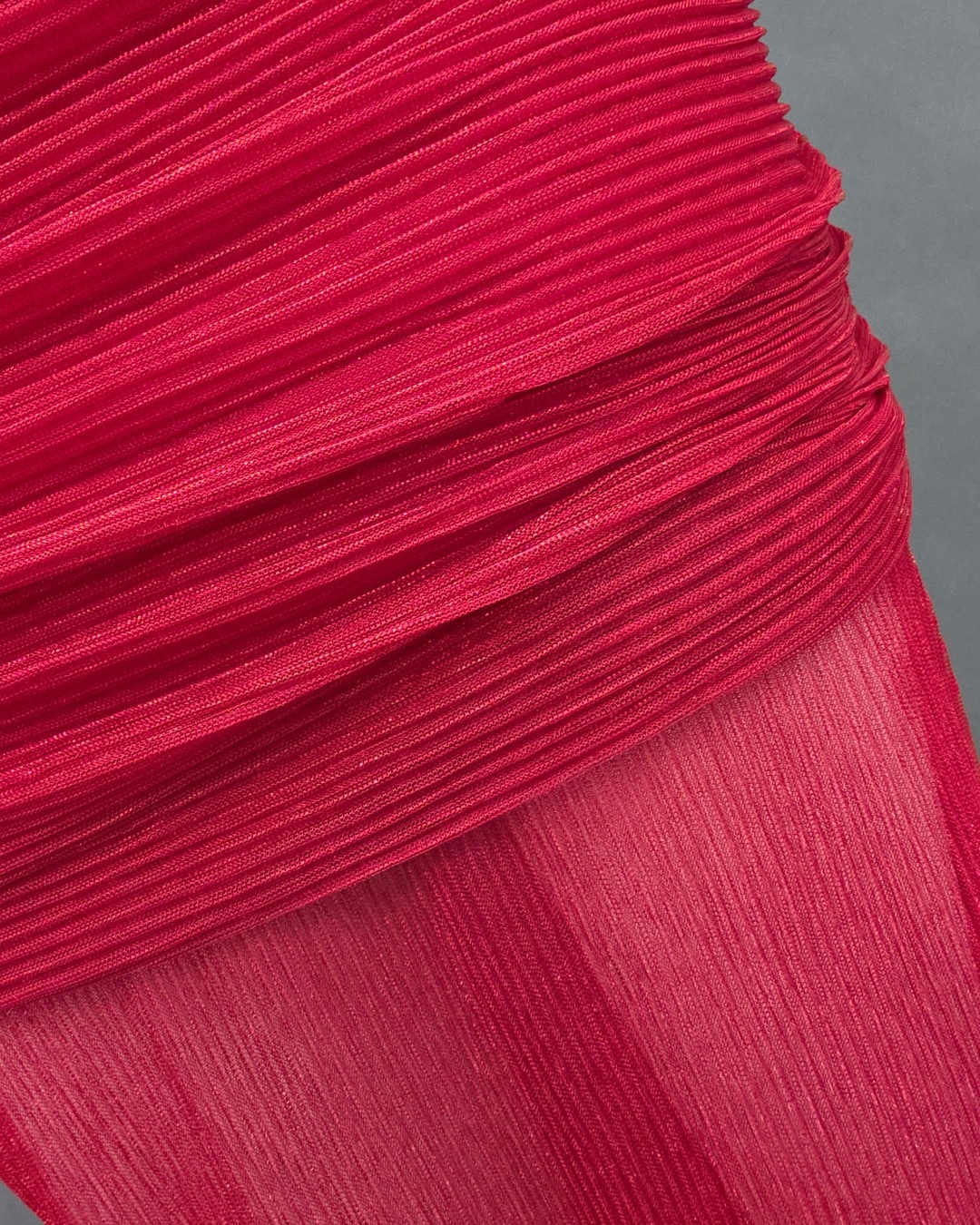 เดรสแฟชั่น แม็กซี่เดรสเปิดไหล่ กระโปรงยาว