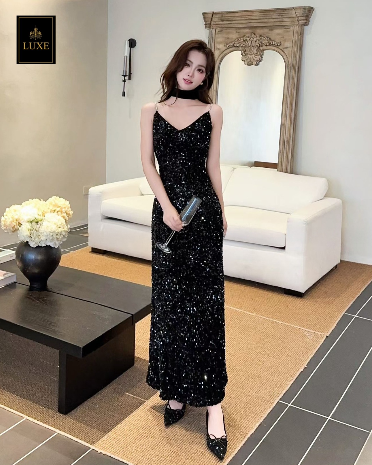 เดรสแฟชั่น เดรสเสื้อสายเดี่ยว กระโปรงยาวทางเอ