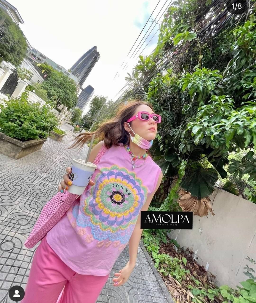 รอบ 2 มาค๊า ใครไม่มีไม่ได้ล๊าววววน๊า เก็บทุกสียังไม่ผิดหวังงงน๊า PRADA RAFFIA TOTE BAG…… ❤️NEW ACCESSORIES BY AMOLPA❤️ BRAND : PRADA Detail - มาต่อที่ ACCESSORIES PRADA RAFFIA TOTE BAG ปังมากกก!!! Prada เอาใจสาวๆ สายแฟ…. งานให้ฟิลล์ลิ่งแฮนด์