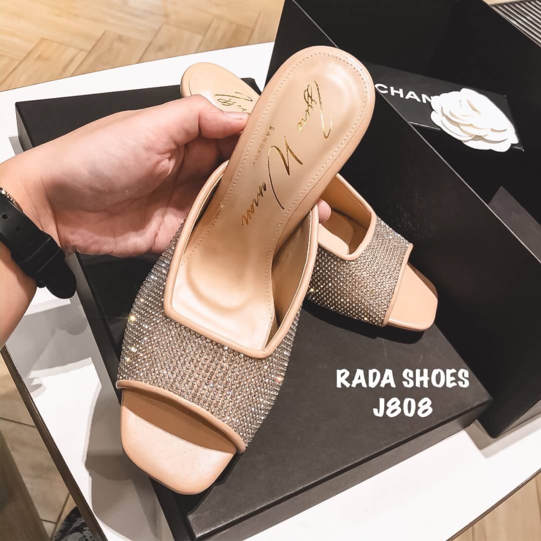 2020 New Shoes ... รองเท้าส้นเข็มวิบวับ พร้อมส่งรองเท้า ... รองเท้าส้นเข็มวิบวับ หน้าเพชร ใส่เซ็กซี่สุดๆ งานส้นเข็มสูง 2 นิ้ว เก็บทรงเท้า ชอบสั่งเลย มาไม่เยอะจ้า