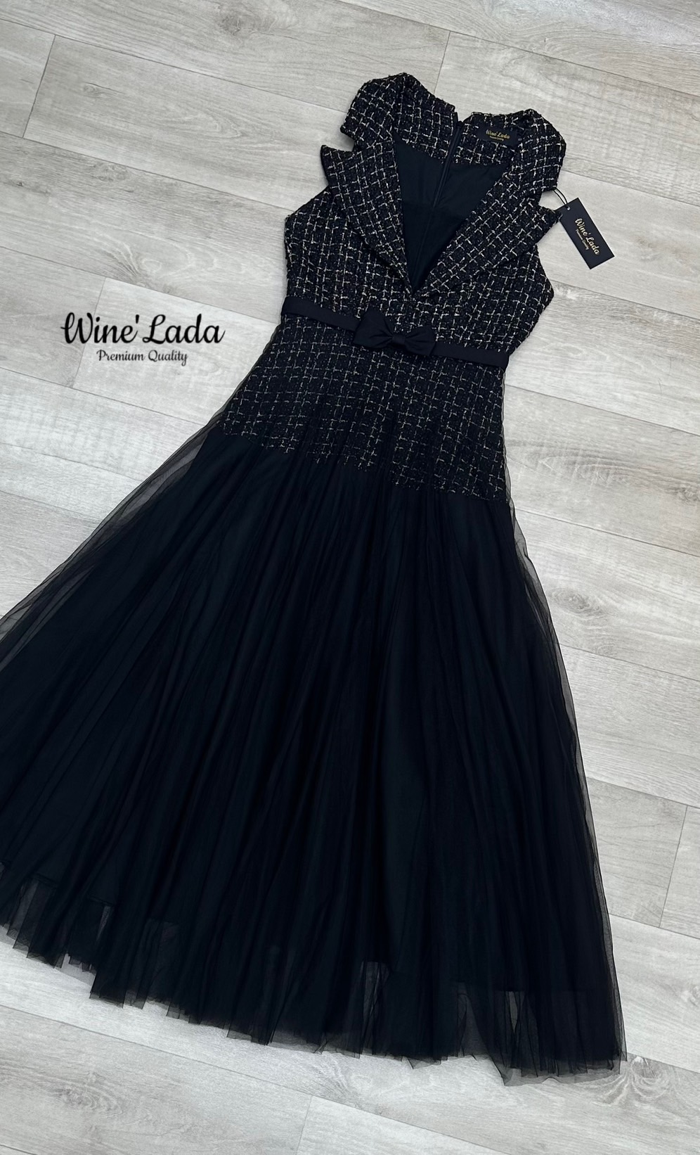 เดรสแฟชั่น เดรสผ้าทวิตสีน้ำตาลทองตัดต่อด้วยชีฟองเพิ่มความหรูหรา