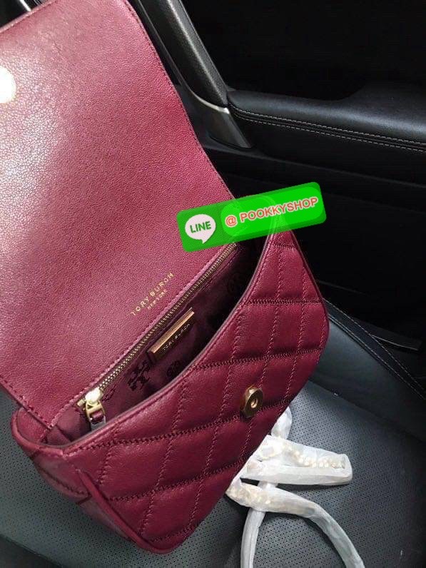 🖤 Tory Burch Willa Mini Top Handle Bag💚 • กระเป๋าหนังแท้เย็บลาย Diamond Quilt พร้อมโลโก้ Tory Burch สีทองกลางใบ • ทรง Mini Top Handle ถือได้ สะพายได้ สายโซ่ทองถอดได้ ปรับเป็น crossbody ได้สบาย