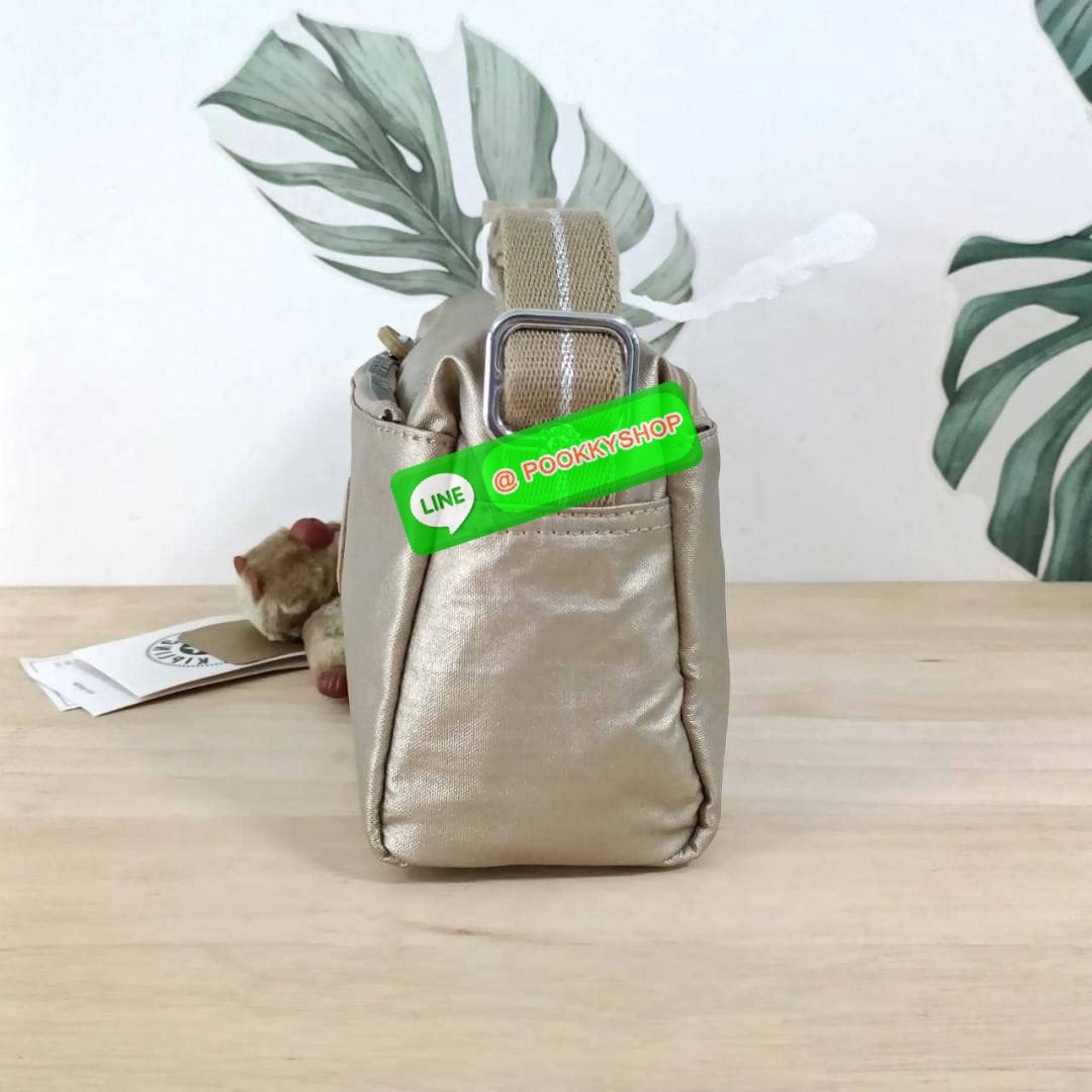 KIPLING Monkey program K16217 Seoul up sling bag รุ่น 3 ซิป สะพายข้าง ขนาดเล็กทรงสี่เหลี่ยมผืนผ้า วัสดุ Nylon 100% หลากหลายฟังก์ชั่นใช้งาน ครบครันในใบเดียว