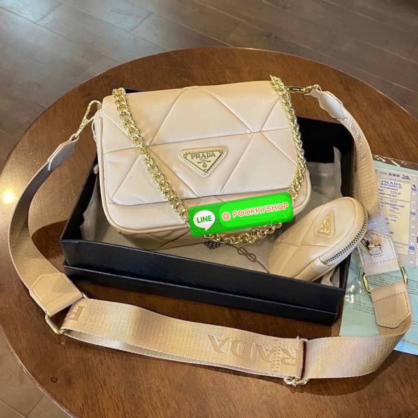 Brand :PRADA Crossbody Bag