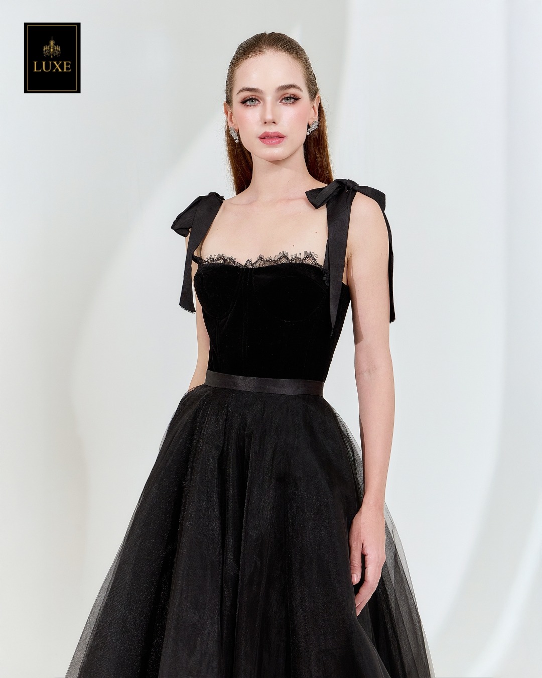 กระโปรงแฟชั่น กระโปรงบานทรงวงกลม ด้านในมีโครงช่วยให้กระโปรงบานสวย