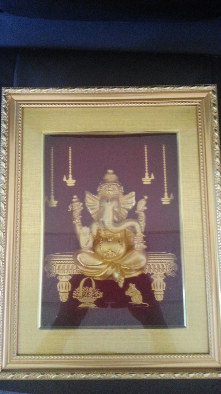 กรอบรูปทองเค พระพิฆเนศ ขนาดกว้าง 10 นิ้ว สูง 10 นิ้ว