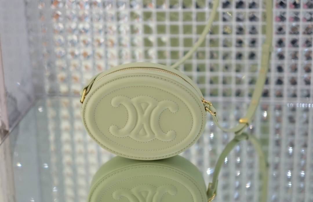 (Megaphone) มาอีกรอบละจร้าาา 💥ซีรีน ชนช๊อป สุดปังอลังการงานสวยงานดีหนังเลิศ โลโก้หนานูนหาที่ติไม่ได้ ได้งานไปแล้วต้องกรี๊ดๆๆ