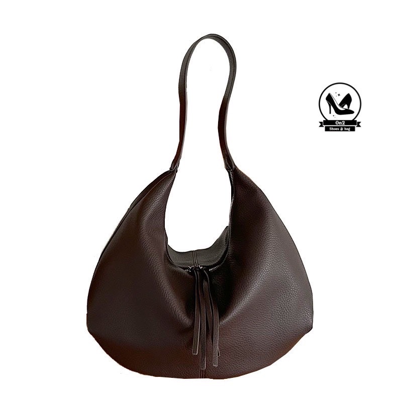Shopping bag Korea style ▪️กระเป๋าสะพายไหล่ทรงย่าม มีซิปปิดมิดชิด วัสดุเป็นหนังพียูนิ่ม (PU leather) ใบใหญ่ใส่ของได้จุใจ