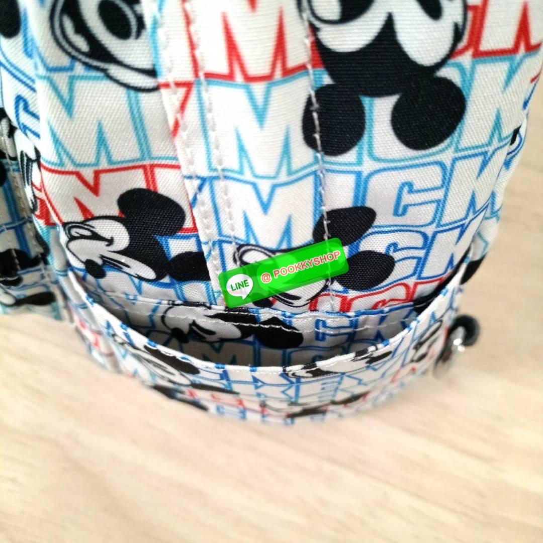 KIPLING Basic Mini Backpack กระเป๋าเป้ใบเล็กกระทัดรัด ขนาดมินิ วัสดุ Nylon + ซับใน Polyester มีหูหิ้ว สามารถสะพายข้าง หรือ สะพายหลังได้ -ช่องซิปหน้า -ด้านข้างมีช่องของเล็กน้อย หรือ ใส่ขวดน้ำใบเล็กทั้ง 2 ด้าน -ซิปหลัก โล่งกว้าง มีสายคล้องพวงกุญแจ พร้อมช่อง