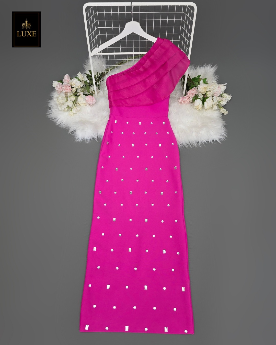 เดรสแฟชั่น เดรสเสื้อไหล่เดียว กระโปรงยาวทรงเข้ารูป