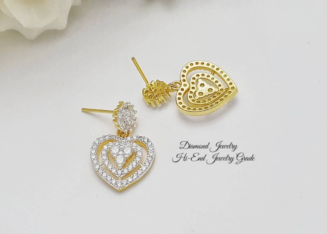 New Arrival !!!!!!!! ต่างหูเพชร CZ แท้ ดีไซน์หัวใจ เพชรวิ้ง ขาว ใส เพชรเด้งไฟมากกก งานสวยน่ารัก ใส่เป็น everyday look ได้เลยจ้า