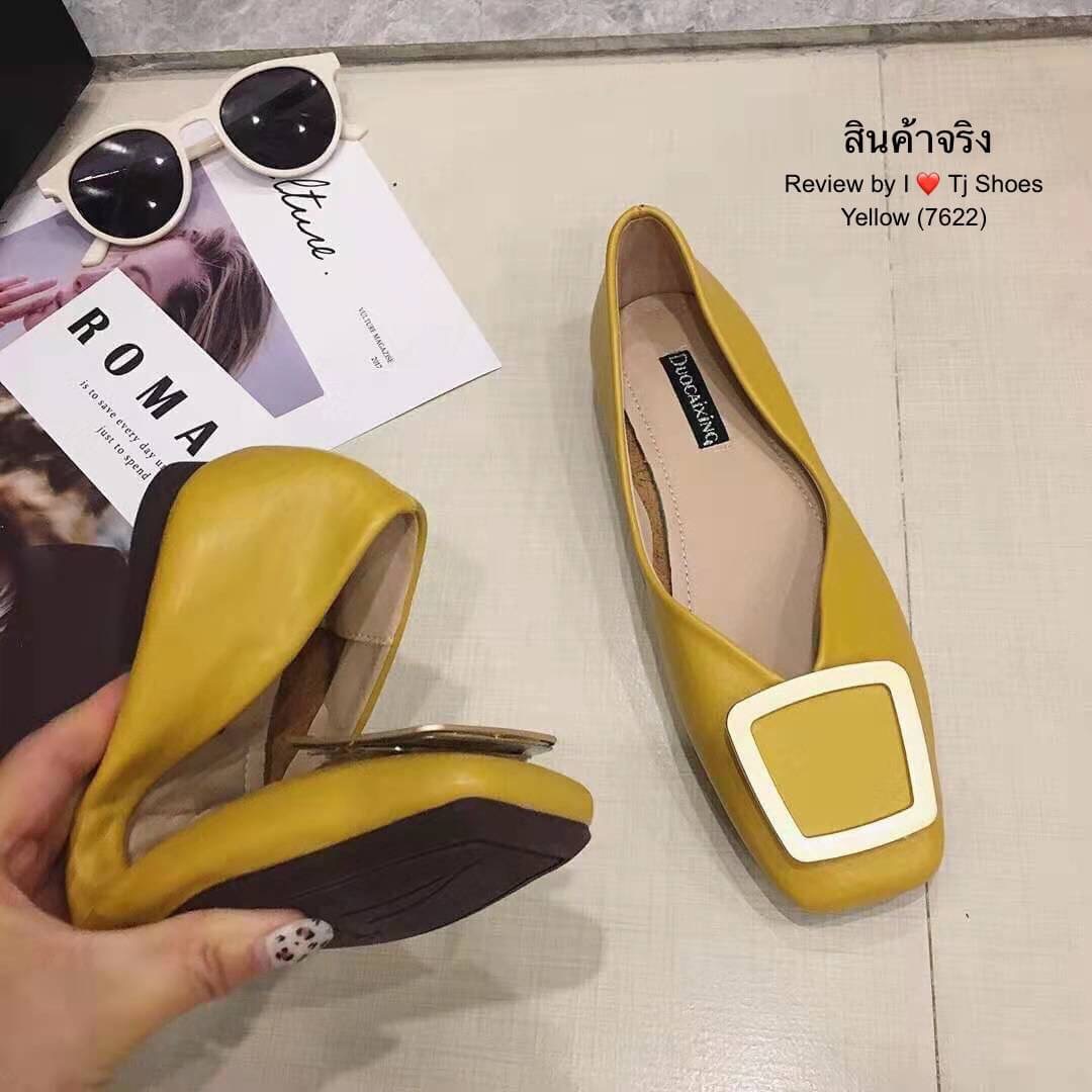 พร้อมรองเท้าคัชชูเพื่อสุขภาพ ที่สวยเกร๋ใส่สุดๆ รุ่นนี้เป็นงานนำเข้า ใช้วัสดุเกรดพรีเมี่ยมทั้งหมด ทำจากหนังนิ่มมาก ประดับอะไหล่เกร๋ๆ น้ำหนักเบา ส้นยางอย่างดีบิดงอได้ยืดหยุ่นได้ตามเท้า สวมใส่ง่าย รุ่นนี้ใส่นิ่มมากนิ่มสุดๆเดินทั้งวันได้สบายๆ แมทกับชุดอะไรก็เ