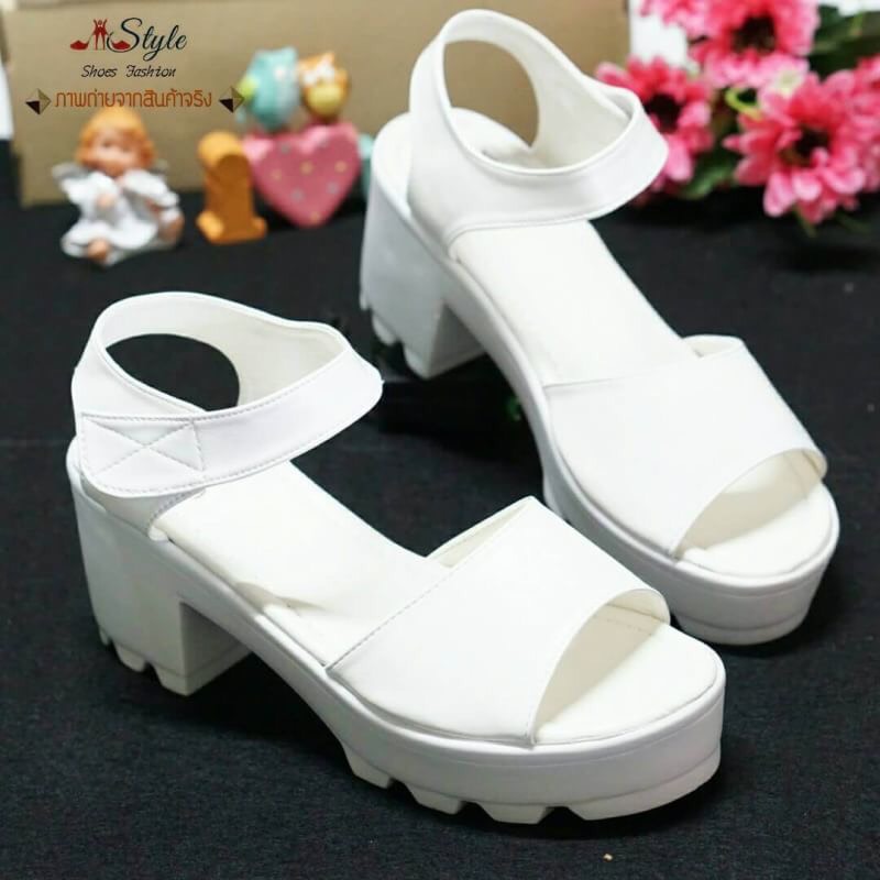 New Arrival & Best Seller!!.. พร้อมส่ง Platform Shoes ทำจากหนัง PU พื้นอย่างดี นิ่ม เบา ใส่สบาย ส้นสูงประมาณ 3 " เสริมด้านหน้า 1.5" สวมใส่ง่าย มีสายรัดข้อเปนเมจิกเทป ปรับระดับได้ แบบเรียบๆ แต่ดีดู จะใส่ทำงาน หรือไปไหนก้อดูดี ลงตัวไปหมด แมทซ์ได้ก