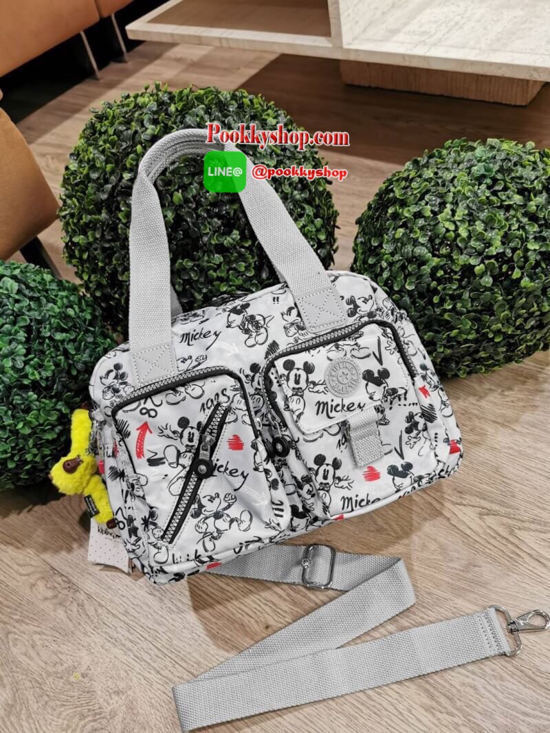 MUST HAVE! NEW! KIPLING 90 YEAR DISNEY'S MICKEY MOUSE NYLON CITY BAG 2019 กระเป๋าถือหรือสะพายคอลเลคชั่นสุดพิเศษ Mickey Mouse 90 ปี วัสดุ Nylon+Polyester100% น้ำหนักเบา มีหูหิ้วจับถนัดมือเเละสายสะพายยาวเลื่อนปรับระดับได้ มือจับหูหิ้วเป็นหนังปั้มโลโก้