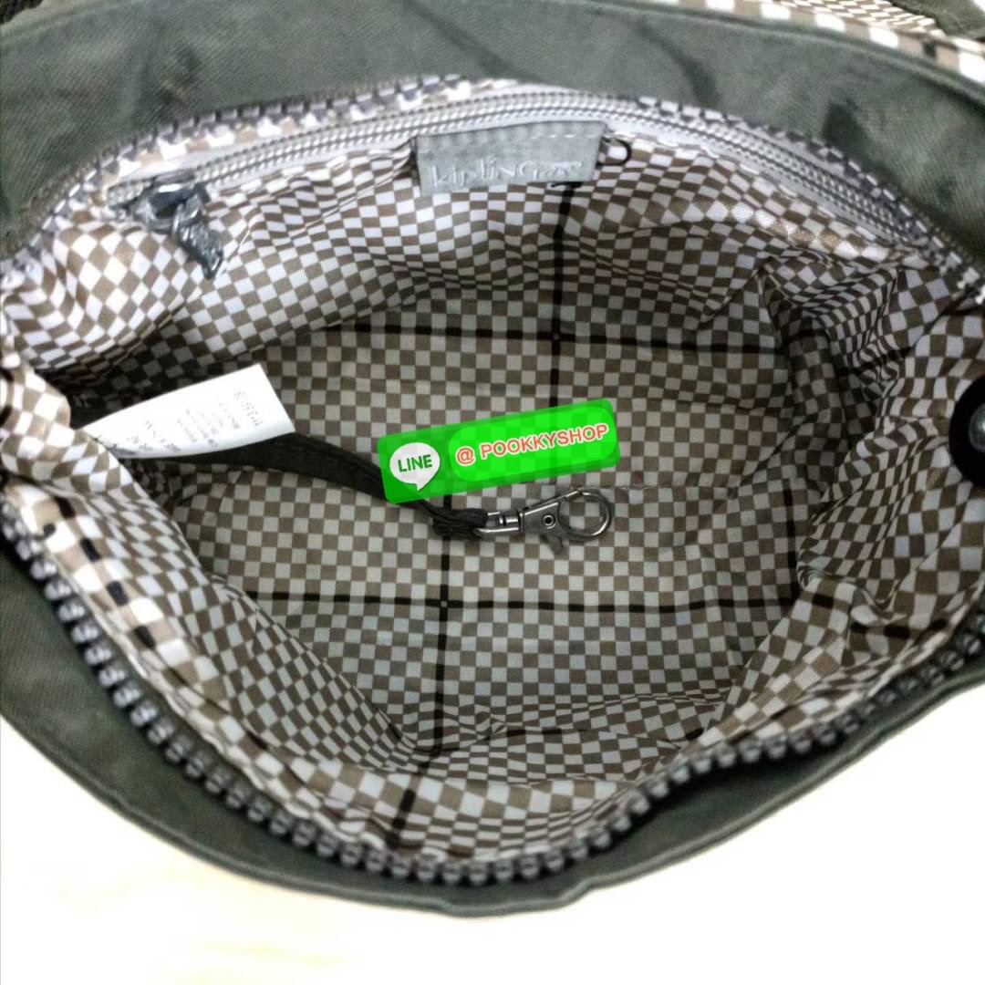 KIPLING SABIAN CROSSBODY MINI BAG กระเป๋าสะพายข้าง วัสดุ Nylon & Polyester 100% ขนาดเล็กกำลังน่ารัก เปิด-ปิดด้วยฝาปิดกระดุมแม่เหล็กและซิปแบรนด์ ด้านในทีแท็กแบรนด์