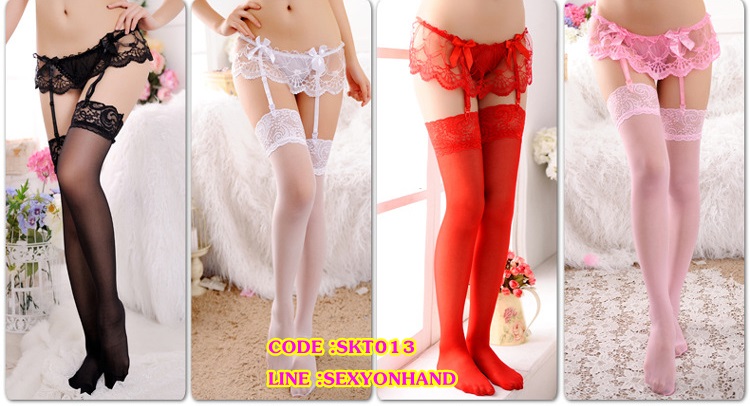 สายรัดถุงน่อง Stocking แต่งระบายลูกไม้ สีแดง พร้อมG-string ในตัว