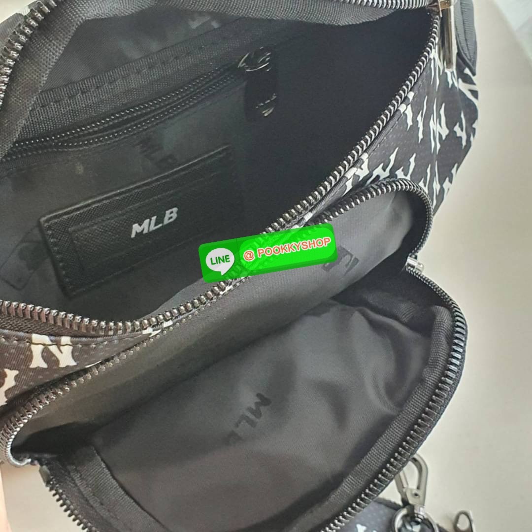 New collection!!! MLB MONOGRAM HIP SACK NEW YORK YANKEES กระเป๋าทรงคาดอก คาดเอว สะพายไหล่ จากแบรนด์ดัง MLB เป็นรุ่นยอดฮิต อีกคอลเลคชั่นที่ขายดี วัสดุ ผ้า NYLON กันน้ำ ด้านหน้าปักโลโก้แบรนด์ อะไหล่แบรนด์ ด้านใน มีช่องซิปแยก 1 ช่อง และ ช่องหลักใหญ่ 1 ช่อง ม