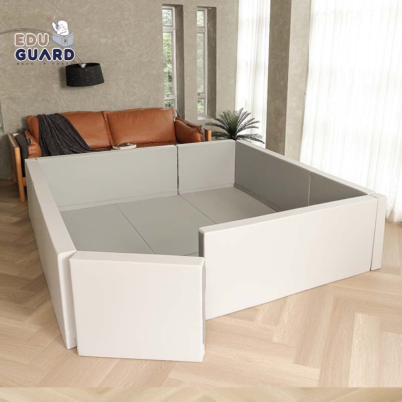 Eduguard คอกกั้นเด็กแบบเบาะ Deluxe Suite 230x230 cm.