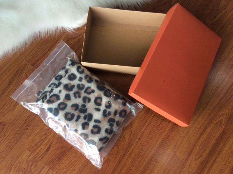 Brand: No Brand ผ้าพันคอลายเสือ 🔥 เสือต้องมา in trend กับแฟชั่นลายเสือ 🔥 ผ้าคลุมไหล่ ผ้าพันคอ ขนาดใหญ่ ทอลายเสือ ลายชัด ลายคมกริบ เนี๊ยบสุดๆ เนื้อผ้าในผืนเดียวกัน สีสวยคลาสสิค เนื้อผ้าหนา เนื้อนุ่ม อุ่นสุดๆ เนื้อผ้าผสมขนสัตว์ หนาวนี้ห้ามพล