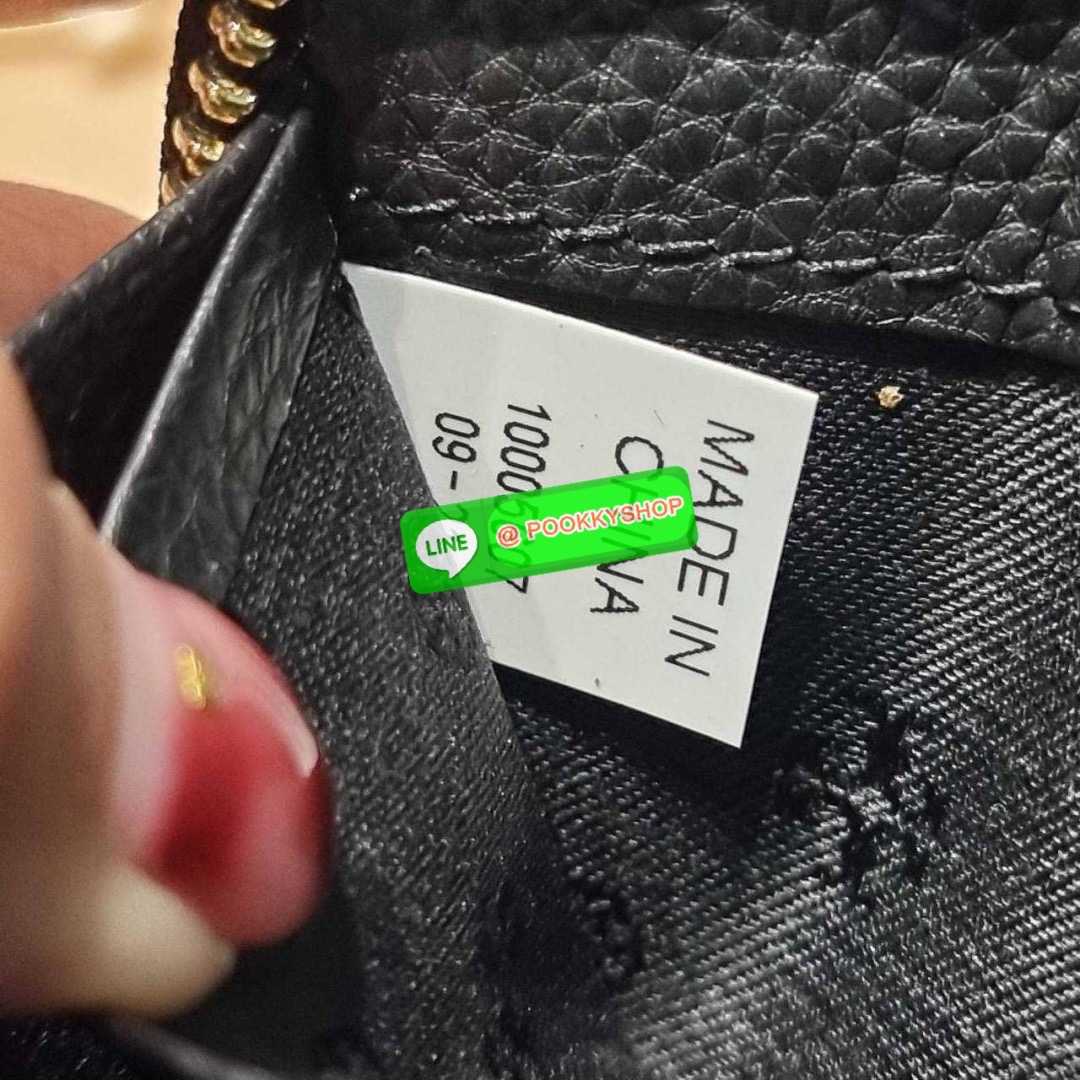 🔆 Model TORY BURCH THEA MULTI GUSSET ZIP CONTINENTAL WALLET 🔆 Details กระเป๋าสตางค์ใบยาวเบสท์เซลเลอร์ ขนาดกำลังพอเหมาะ ดีไซน์เรียบหรู รูดเปิด-ปิดด้วยซิป ภายในแบ่งสัดส่วนไว้ดี ใส่บัตรได้เยอะ ใส่ธนบัตรได้ มีช่องซิปแยกใส่เหรียญได้หรือจะใส่โทร