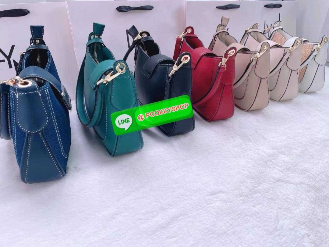 กระเป๋าลิน Lyn สะพายข้าง คลอใหม่ คล้องไหล่ได้ สะพายข้างครอสบอดี้ได้ มีสายสะพาย2เส้น