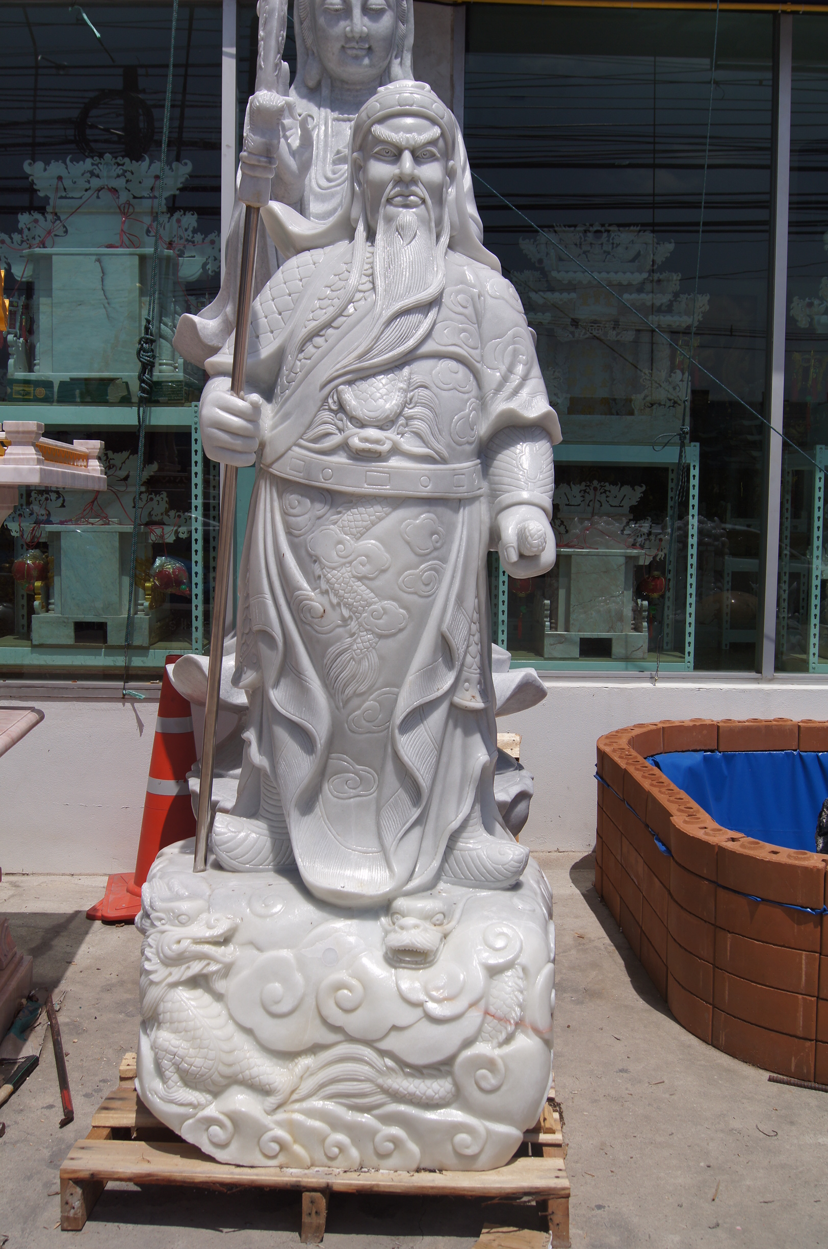 กวนอู ปางบัญชาการ หินอ่อนแกะสลัก สูง2เมตร