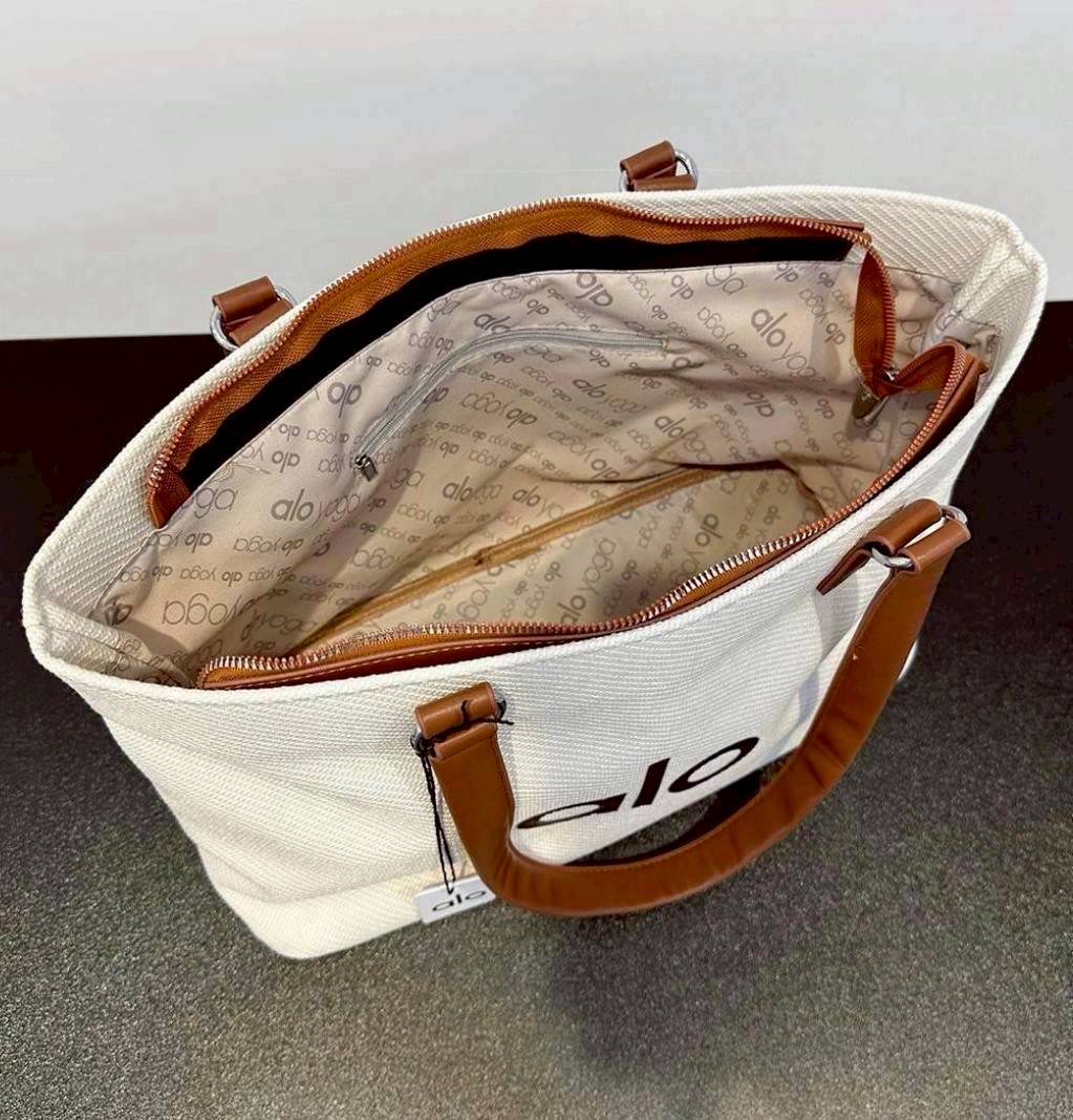 กระเป๋า Alo Tote Bag สวย เกร๋ๆ มี 5 สี