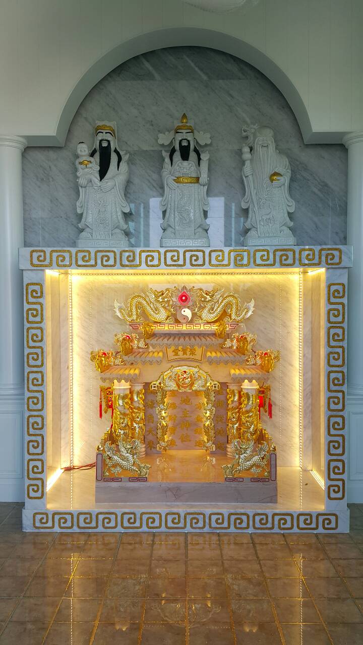 ตู้ครอบศาลหินอ่อน ขนาดศาล 27 นิ้ว ( แข็งแรงเสริมเหล็กติดwa LED ) มีแบบด้านในภาพ