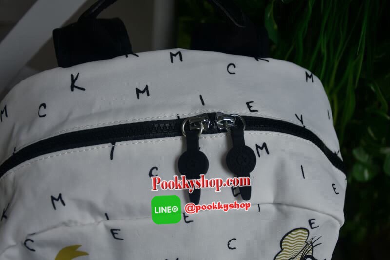 Kipling & Disney Summer 2019 Minnie Mouse and Mickey Mouse กระเป๋าเป้สะพายหลังสไตล์ Backpack มาพร้อมพวงกุญแจลิง ด้านหน้ามีช่องซิปแยกใส่ของจุกจิก ด้านข้างมีกระเป๋าข้าง ภายในช่องใหญ่หลัก มีช่องซิปใส่ของ พร้อมช่องเล็ก2ช่อง เปิด-ปิด ด้วยซิป วัสดุผ้ากันน้ำ จุข