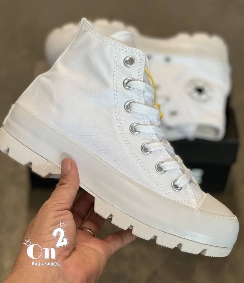 Converse รองเท้าผ้าใบเสริมส้น Converse ชนชอป แบบผูกเชือก งานชิคใส่เที่ยวใส่เรียนทรงสวยตามแบบแป๊ะ