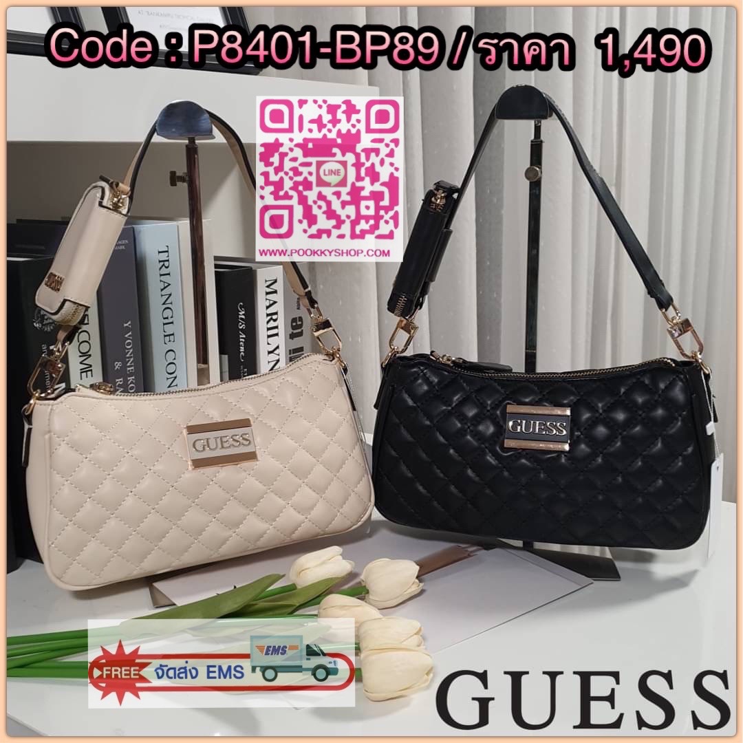 New Collection!! Guess woman’s Logo Cityy Handbag Bag กระเป๋าสะพายรุ่นใหม่ล่าสุด ทรงยอดนิยม มาพร้อมกระเป๋าใส่เหรียญสุดชิค ตัวกระเป๋าหนังนิ่มประดับโลโก้แบรนด์ เปิดปิดด้วยกระดุมซิปยาว ด้านในมีช่องโล่งกว้าง มีช่องใส่บัตร6ช่อง และช่องซิป มี ใส่กระเป๋าสตางค์ยา
